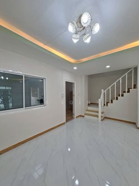 Pruksa 10, Nonthaburi, Bang Kruai - Sai Noi Road, Sai Noi, Nonthaburi, 3 Bedrooms, 96 sqm, Townhouse For Sale, by NR AGENT, 500354866 - DDproperty.com
