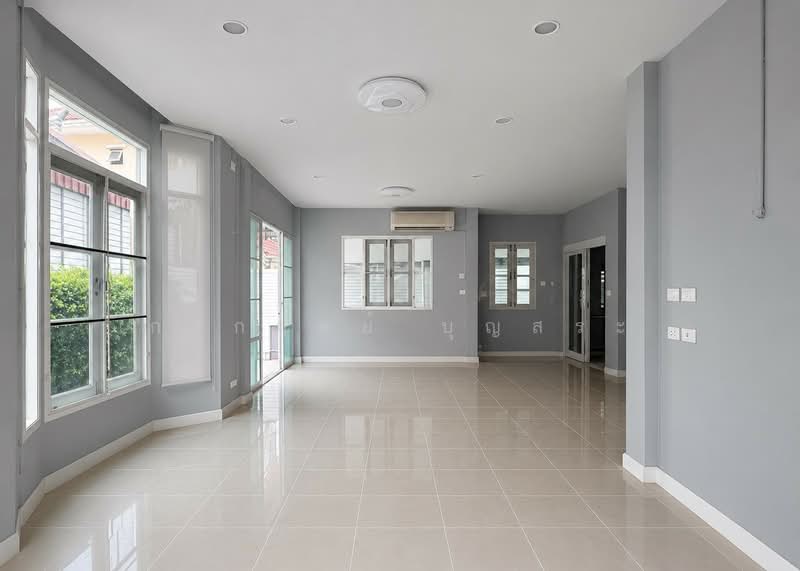 Vararom Prachauthit 98, Bangkok, Soi Pracha Uthit 98, Pracha Uthit Road, Thung Khru, Bangkok, 5 Bedrooms, 275 sqm, Single Detached House For Sale, by กรกฤตย์ บุญสระ, 500354870 - DDproperty.com