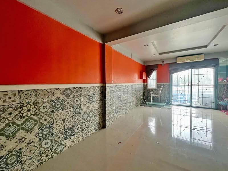 อาคารพาณิชย์แสนสุข ชลบุรี, Chon Buri (Pattaya), Saen Suk, Muang Chon Buri, Chon Buri (Pattaya), , 150 sqm, Shophouse For Sale, by The Best Property นาเดีย, 500354900 - DDproperty.com