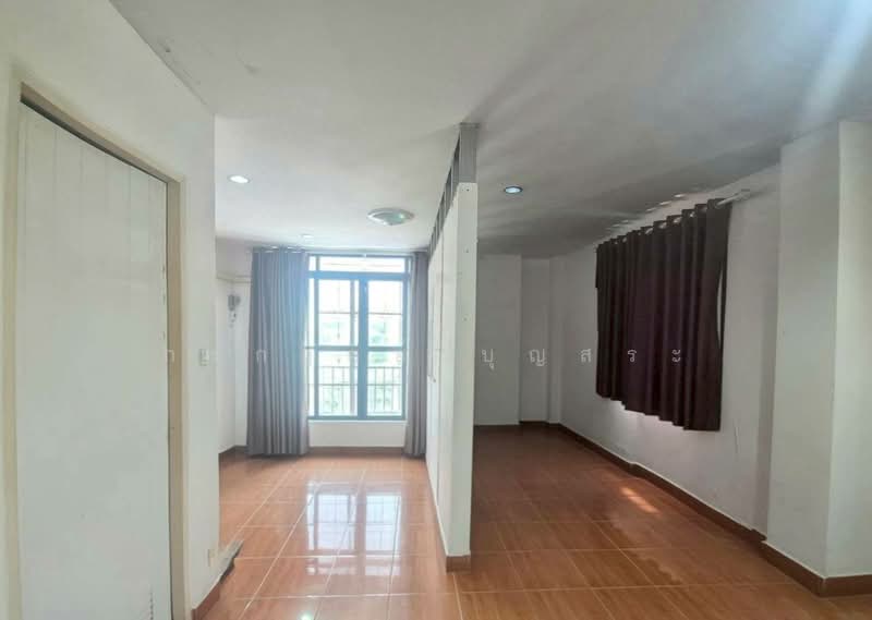 Krisana Village : หมู่บ้านกฤษณา, สมุทรปราการ, กิ่งแก้ว 14/1, ราชาเทวะ, บางพลี, สมุทรปราการ, 210 ตร.ม., ทาวน์เฮ้าส์ ขาย, โดย กรกฤตย์ บุญสระ, 500354936 - DDproperty.com