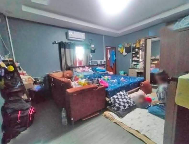 ทาวน์เฮ้าส์ท่าอิฐ อุตรดิตถ์, Uttaradit, Tha It, Muang Uttaradit, Uttaradit, 4 Bedrooms, 150 sqm, Townhouse For Sale, by The  Best Property น้อยหน่า, 500354938 - DDproperty.com