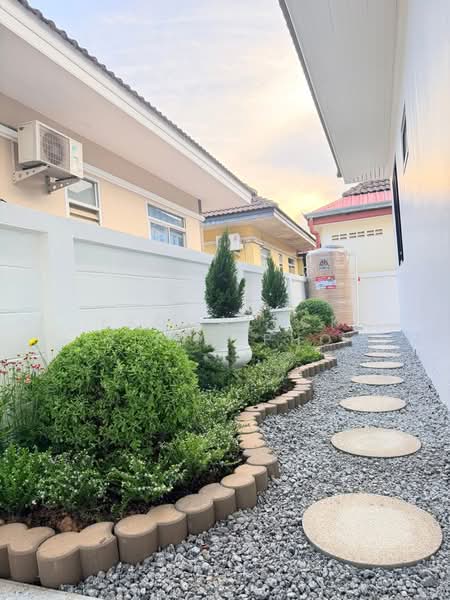 Pool Villa Pattaya, Chon Buri (Pattaya), Nong Pru, Bang Lamung (Pattaya), Chon Buri (Pattaya), 3 Bedrooms, 216 sqm, Villa For Sale, by Yaowaluck Sirinapho, 500354939 - DDproperty.com