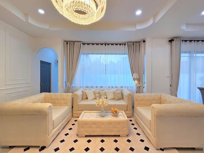 Pool Villa Pattaya, Chon Buri (Pattaya), Nong Pru, Bang Lamung (Pattaya), Chon Buri (Pattaya), 3 Bedrooms, 216 sqm, Villa For Sale, by Yaowaluck Sirinapho, 500354939 - DDproperty.com