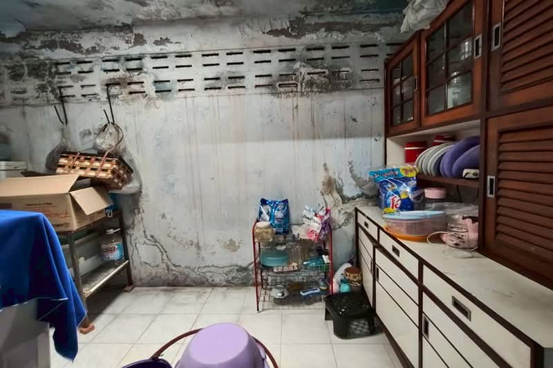 หมู่บ้านอยู่สบาย (ซอยกรุงเทพกรีฑา 8 แยก 3), กรุงเทพ, หัวหมาก, บางกะปิ, กรุงเทพ, 64 ตร.ม., ทาวน์เฮ้าส์ ขาย, โดย ชนะชาติ นนท์ตา, 500354945 - DDproperty.com