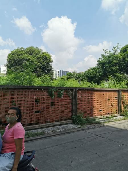 Prime Land for Sale Lat Phrao 15 Ratchadaphisek 399 sqw 120MB Near MRT, Bangkok, Lat Phrao, Bangkok, , 1,596 sqm, Land For Sale, by วาสนา ดวงจันทร์, 500355063 - DDproperty.com