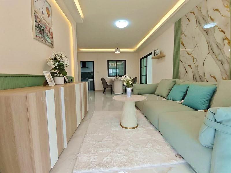 Pruksa Ville 33 Pinklao-Wongwaen 2 : พฤกษาวิลล์ 33 ปิ่นเกล้า-วงแหวน2, นนทบุรี, ถนนกาญจนาภิเษก (ซอยวัดส้มเกลี้ยง-วัดแพรก), ปลายบาง, บางกรวย, นนทบุรี, 130 ตร.ม., Townhouse ขาย, โดย บุษบากร (เจี๊ยบ), 500355100 - DDproperty.com