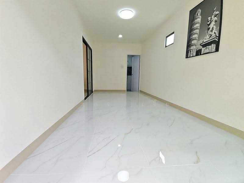 Pruksa Ville 33 Pinklao-Wongwaen 2, Nonthaburi, Kanchanapisek Road (Soi Wat Som Kliang-Wat Phraek), Plai Bang, Bang Kruai, Nonthaburi, 4 Bedrooms, 130 sqm, Townhouse For Sale, by บุษบากร (เจี๊ยบ), 500355100 - DDproperty.com