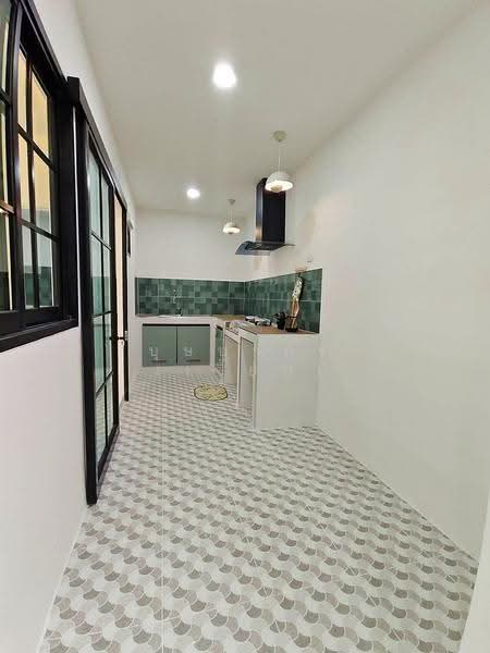 Pruksa Ville 33 Pinklao-Wongwaen 2 : พฤกษาวิลล์ 33 ปิ่นเกล้า-วงแหวน2, นนทบุรี, ถนนกาญจนาภิเษก (ซอยวัดส้มเกลี้ยง-วัดแพรก), ปลายบาง, บางกรวย, นนทบุรี, 130 ตร.ม., Townhouse ขาย, โดย บุษบากร (เจี๊ยบ), 500355100 - DDproperty.com