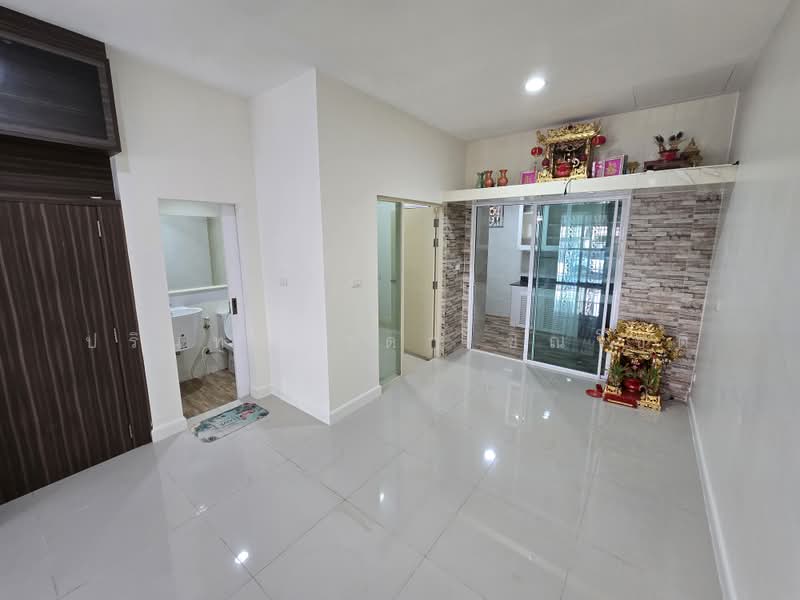 Baan Klang Muang Sathorn-Taksin 2, Bangkok, Kanlapaphruek Road, Bangko, Chom Thong, Bangkok, 3 Bedrooms, 165 sqm, Townhouse For Rent, by ปรินทร์ญาดา ชิณโชติ, 500355110 - DDproperty.com