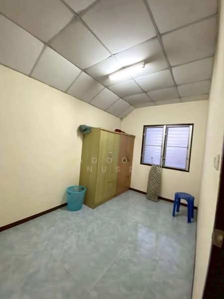 Baan Eua Arthorn Rangsit Klong 10/2 : บ้านเอื้ออาทรรังสิต คลอง 10/2, ปทุมธานี, ซอย หมู่บ้านเอื้ออาทรโครงการ 10/2, บึงสนั่น, ธัญบุรี, ปทุมธานี, 100 ตร.ม., บ้านเดี่ยว ขาย, โดย Adool Manusdee, 500355166 - DDproperty.com