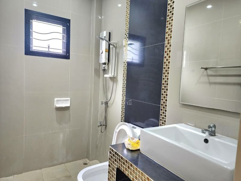 House for rent, Nakhon Ratchasima, Hua Thale, Muang Nakhon Ratchasima, Nakhon Ratchasima, 3 Bedrooms, 120 sqm, Single Detached House For Rent, by วิรณี, 500355170 - DDproperty.com