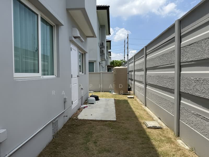 เซนโทร บางนา-ศรีนครินทร์ (Centro Bangna-Srinakarin), สมุทรปราการ, บางแก้ว, บางพลี, สมุทรปราการ, 173 ตร.ม., บ้านเดี่ยว ขาย, โดย Paphada Rattanaburi, 500355182 - DDproperty.com