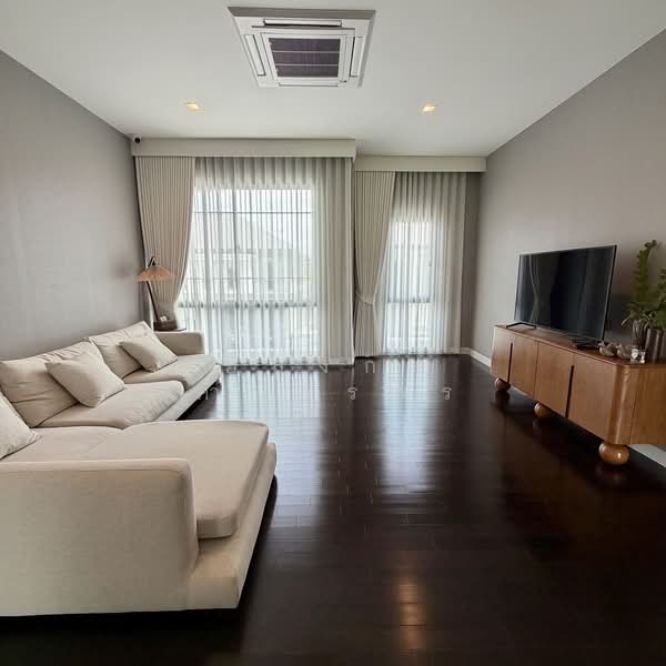 Grand Bangkok Boulevard Krungthepkritha : แกรนด์ บางกอก บูเลอวาร์ด กรุงเทพกรีฑา, กรุงเทพ, ถนน ศรีนครินทร์-ร่มเกล้า, คลองสามประเวศ, ลาดกระบัง, กรุงเทพ, 447 ตร.ม., บ้านเดี่ยว ขาย, โดย อลงกต คำนวรพร, 500355208 - DDproperty.com