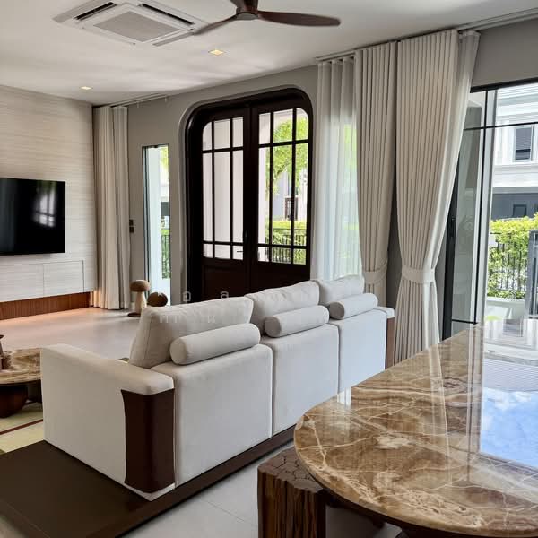 Grand Bangkok Boulevard Krungthepkritha, Bangkok, Srinakarin-Romklao Road, Khlong Sam Prawet, Lat Krabang, Bangkok, 3 Bedrooms, 447 sqm, Single Detached House For Sale, by อลงกต คำนวรพร, 500355208 - DDproperty.com
