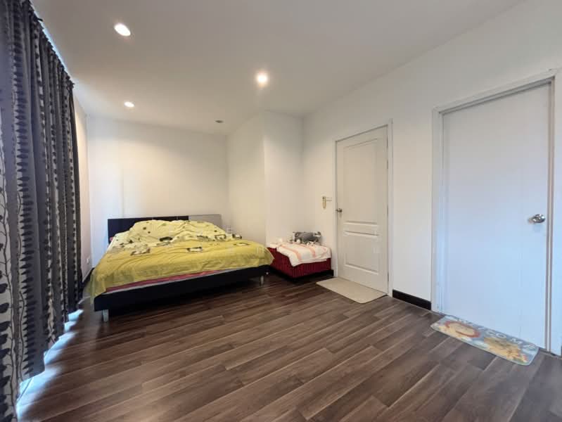Natura Trend Srinakarin, Samut Prakan, Sap Phatthana Road, Bang Mueng, Muang Samut Prakarn, Samut Prakan, 3 Bedrooms, 100 sqm, Semi-Detached House (Twin House) For Sale, by The Best Property น้อย, 500355212 - DDproperty.com