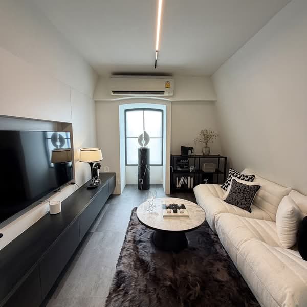The Boulevard Ekkamai, Bangkok, 98 Soi Prasertdee, Khlong Tan Nua, Watthana, Bangkok, 4 Bedrooms, 500 sqm, Single Detached House For Sale, by อลงกต คำนวรพร, 500355222 - DDproperty.com