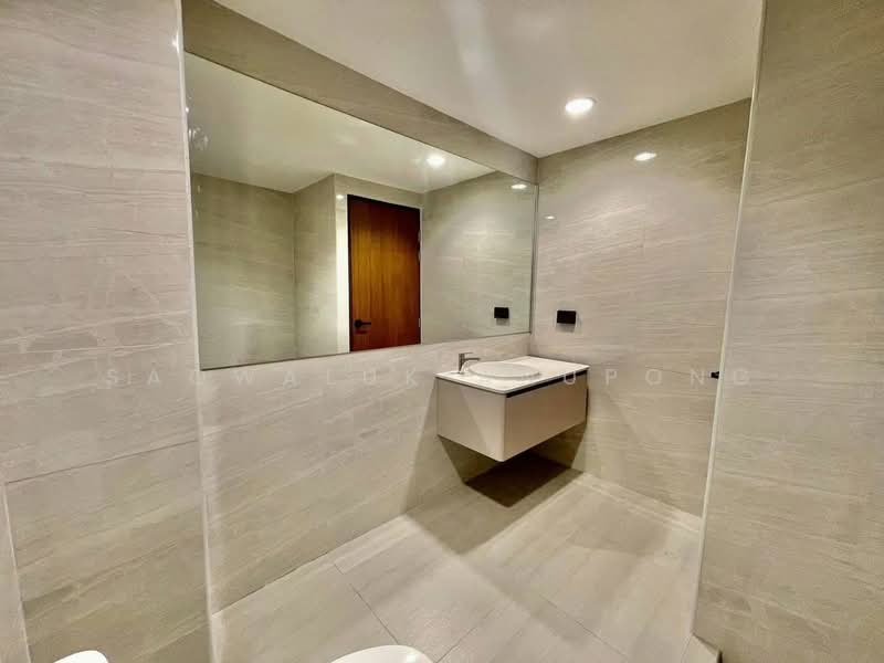 เกษมสันต์ 1 ลาดพร้าว 71, Bangkok, Lat Phrao, Bangkok, 3 Bedrooms, 200 sqm, Townhouse For Sale, by Saowaluk Anupong, 500355226 - DDproperty.com