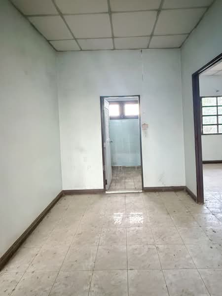 บ้านเดี่ยวบ้านโป่ง ราชบุรี, Ratchaburi, Nong O, Ban Pong, Ratchaburi, 5 Bedrooms, 100 sqm, Single Detached House For Sale, by The Best Property ออย, 500355239 - DDproperty.com