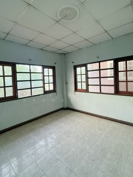 บ้านเดี่ยวบ้านโป่ง ราชบุรี, Ratchaburi, Nong O, Ban Pong, Ratchaburi, 5 Bedrooms, 100 sqm, Single Detached House For Sale, by The Best Property ออย, 500355239 - DDproperty.com