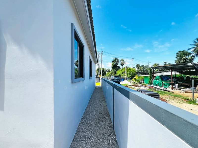 บ้านเดี่ยวสามเรือน ราชบุรี, Ratchaburi, Sam Ruan, Muang Ratchaburi, Ratchaburi, 2 Bedrooms, 80 sqm, Single Detached House For Sale, by The Best Property กิ๊ก, 500355279 - DDproperty.com