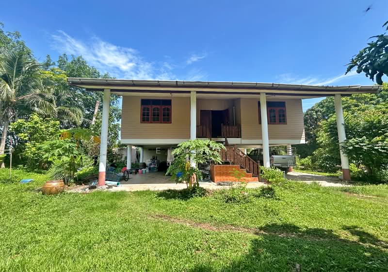บ้านเดี่ยวพร้อมที่ดินท่าใหม่ จันทบุรี, Chanthaburi, Khlong Khut, Tha Mai, Chanthaburi, 2 Bedrooms, 100 sqm, Single Detached House For Sale, by The Best Property มัต, 500355287 - DDproperty.com