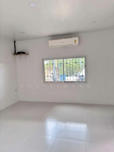 กระทุ่มล้ม, Nakhon Pathom, Krathum Lom, Sam Phran, Nakhon Pathom, , 240 sqm, Warehouse/Factory For Rent, by Jakarin Houpramong, 500355297 - DDproperty.com
