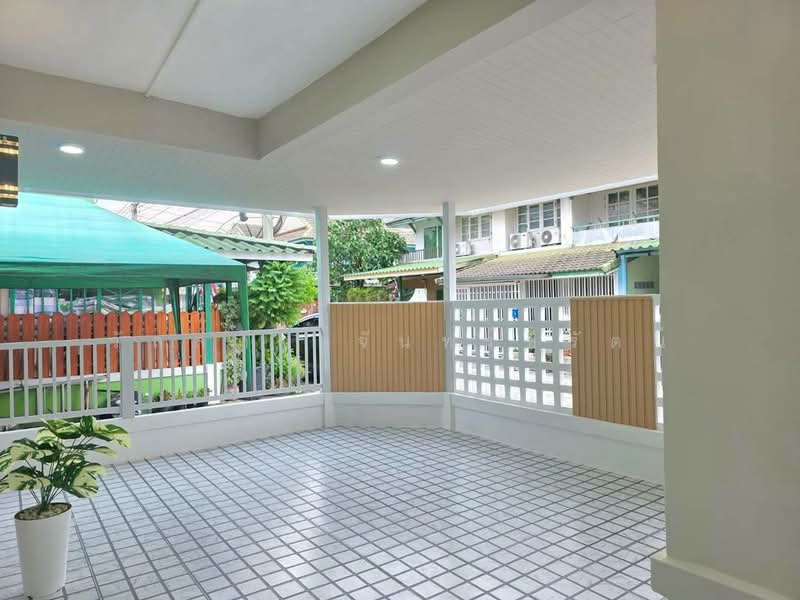 Baan Pruksa 3 Soi Watlatpladuk, Nonthaburi, Bang Khu Rat, Bang Bua Thong, Nonthaburi, 3 Bedrooms, 125 sqm, Townhouse For Sale, by วัลลภา จันทร์ชิรัตน์, 500355307 - DDproperty.com