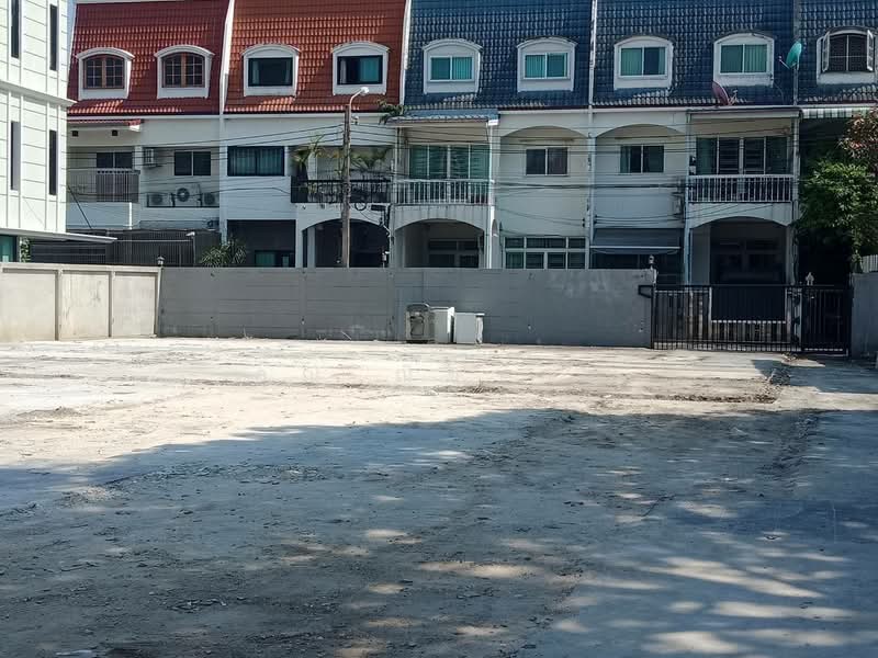 ที่ดิน เอกมัย สุขุมวิท 65 ซอยชัยพฤกษ์, Bangkok, Phra Kanong Nua, Watthana, Bangkok, , 836 sqm, Land For Sale, by คุณ ณิชาภา, 500355308 - DDproperty.com