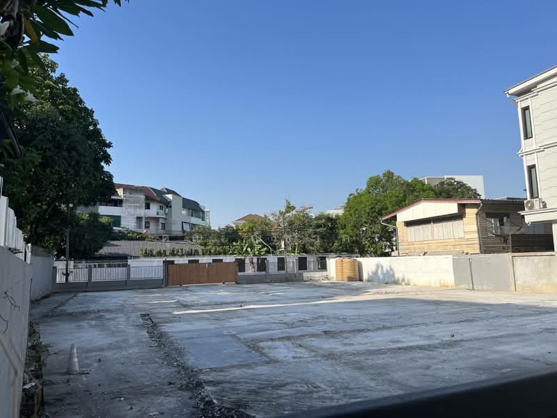 ที่ดิน เอกมัย สุขุมวิท 65 ซอยชัยพฤกษ์, Bangkok, Phra Kanong Nua, Watthana, Bangkok, , 836 sqm, Land For Sale, by คุณ ณิชาภา, 500355308 - DDproperty.com