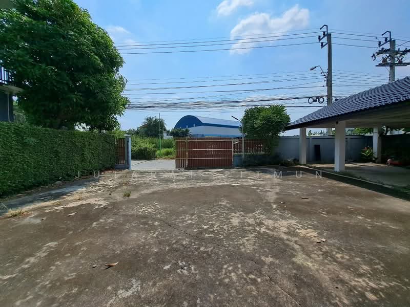 บ้านเดี่ยว ซอยรามอินทรา 5, Bangkok, Anusaowari, Bang Khen, Bangkok, 5 Bedrooms, 800 sqm, Single Detached House For Sale, by Jutarat Jitmun, 500355331 - DDproperty.com