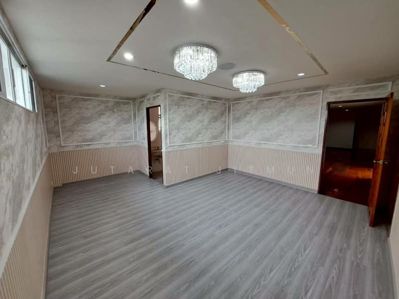 บ้านเดี่ยว ซอยรามอินทรา 5, กรุงเทพ, อนุสาวรีย์, บางเขน, กรุงเทพ, 800 ตร.ม., บ้านเดี่ยว ให้เช่า, โดย Jutarat Jitmun, 500355335 - DDproperty.com