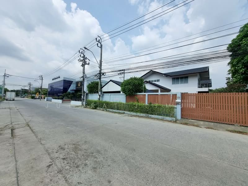 บ้านเดี่ยว ซอยรามอินทรา 5, กรุงเทพ, อนุสาวรีย์, บางเขน, กรุงเทพ, 800 ตร.ม., บ้านเดี่ยว ให้เช่า, โดย Jutarat Jitmun, 500355335 - DDproperty.com