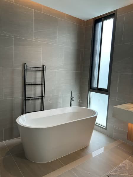 Hyde Park Garden Vibhavadi, Bangkok, Si Khan, Don Mueang, Bangkok, 4 Bedrooms, 412 sqm, Single Detached House For Rent, by สลิลา อภิญญาณกุล, 500355388 - DDproperty.com