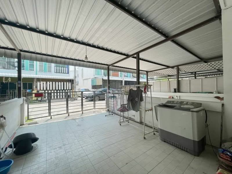 ขายทาวน์โฮม ม.เดอะวิลเลจหนองค้อ ศรีราชา, Chon Buri (Pattaya), Surasak, Si Racha, Chon Buri (Pattaya), 2 Bedrooms, 60 sqm, Townhouse For Sale, by Dusit Saengfa, 500355404 - DDproperty.com