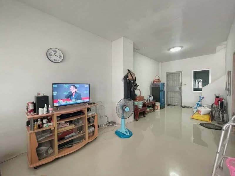 ขายทาวน์โฮม ม.เดอะวิลเลจหนองค้อ ศรีราชา, Chon Buri (Pattaya), Surasak, Si Racha, Chon Buri (Pattaya), 2 Bedrooms, 60 sqm, Townhouse For Sale, by Dusit Saengfa, 500355404 - DDproperty.com