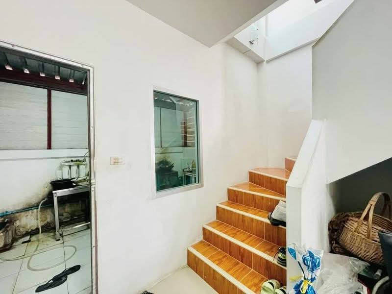 ขายทาวน์โฮม ม.เดอะวิลเลจหนองค้อ ศรีราชา, Chon Buri (Pattaya), Surasak, Si Racha, Chon Buri (Pattaya), 2 Bedrooms, 60 sqm, Townhouse For Sale, by Dusit Saengfa, 500355404 - DDproperty.com