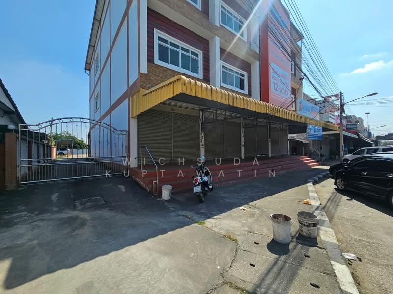 For Rent – 3-Storey Commercial Building in Nakhon Chum, Kamphaeng Phet Province, Kamphaeng Phet, ศรีรัฐ, Nakhon Chum, Muang Kamphaeng Phet, Kamphaeng Phet, , 200 sqm, Shophouse For Rent, by Wichsuda Kuptawatin, 500355417 - DDproperty.com