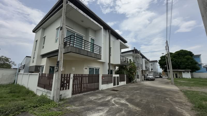 ขายยกโครงการ ที่ดินพร้อมบ้านแฝด ริมถนนเพชรเกษม ใจกลางเมืองปราณบุรี, ประจวบคีรีขันธ์, เพชรเกษม, เขาน้อย, ปราณบุรี, ประจวบคีรีขันธ์, 1,316 ตร.ม., ที่ดิน ขาย, โดย ปาณชญา ศรีนวล, 500355428 - DDproperty.com