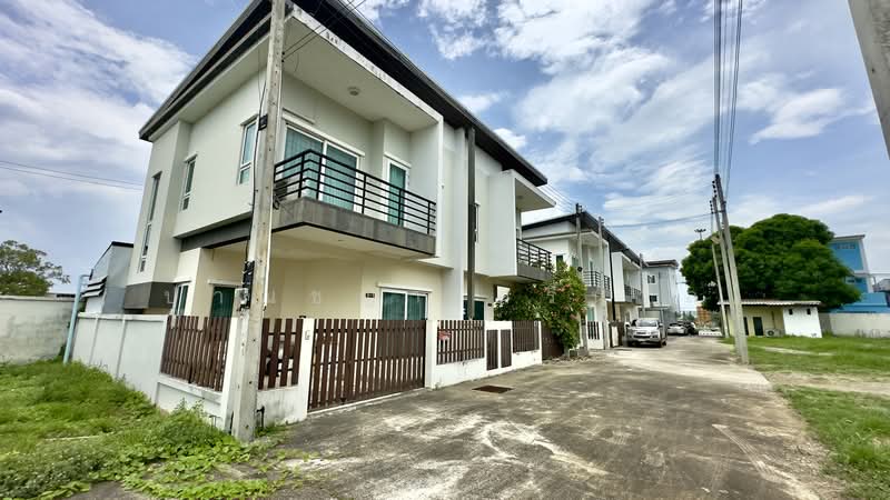 ขายยกโครงการ ที่ดินพร้อมบ้านแฝด ริมถนนเพชรเกษม ใจกลางเมืองปราณบุรี, ประจวบคีรีขันธ์, เพชรเกษม, เขาน้อย, ปราณบุรี, ประจวบคีรีขันธ์, 1,316 ตร.ม., ที่ดิน ขาย, โดย ปาณชญา ศรีนวล, 500355428 - DDproperty.com