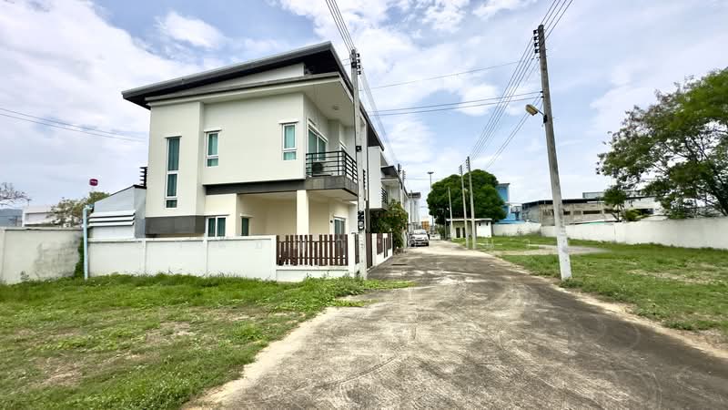 ขายยกโครงการ ที่ดินพร้อมบ้านแฝด ริมถนนเพชรเกษม ใจกลางเมืองปราณบุรี, ประจวบคีรีขันธ์, เพชรเกษม, เขาน้อย, ปราณบุรี, ประจวบคีรีขันธ์, 1,316 ตร.ม., ที่ดิน ขาย, โดย ปาณชญา ศรีนวล, 500355428 - DDproperty.com