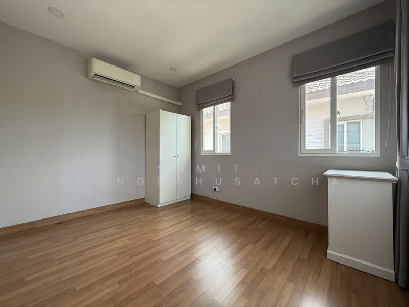 Pruksa Town Serenity 2 Petchkasem 81, Bangkok, Petchkasem Road, Nong Kham, Nong Khaem, Bangkok, 3 Bedrooms, 189 sqm, Single Detached House For Sale, by Sumit Thongpahusatcha, 500355429 - DDproperty.com