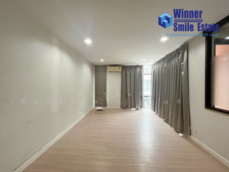 Plex Bangna, Samut Prakan, 90/239 Burapha Withi Expressway, Bang Kaeo, Bang Plee, Samut Prakan, 3 Bedrooms, 190 sqm, Townhouse For Rent, by พิชาพัทธ์ เพิ่มศิริทรงรัฐ (คุณพิชา), 500355431 - DDproperty.com