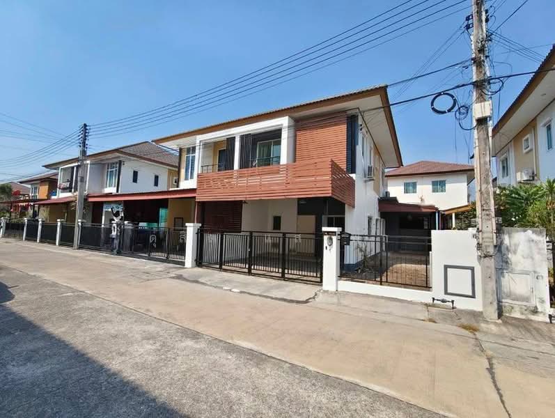 ขายบ้านแฝด ม.ธาดาทาวน์ออร่า หนองค้อ ศรีราชา, Chon Buri (Pattaya), Surasak, Si Racha, Chon Buri (Pattaya), 3 Bedrooms, 120 sqm, Semi-Detached House (Twin House) For Sale, by Dusit Saengfa, 500355434 - DDproperty.com