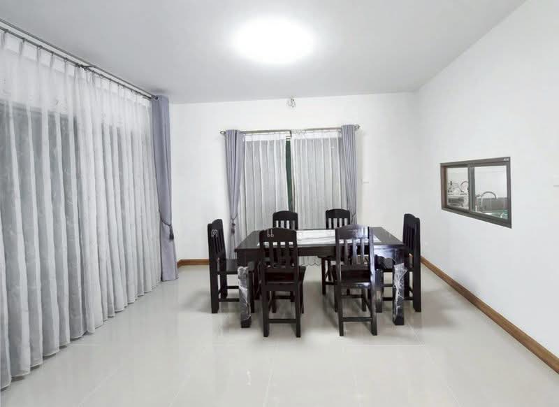 ให้เช่าบ้านเดี่ยว ม.ไลฟ์อินเดอะการ์เด้นท์ สวนเสือ ศรีราชา, Chon Buri (Pattaya), Surasak, Si Racha, Chon Buri (Pattaya), 3 Bedrooms, 160 sqm, Single Detached House For Rent, by Dusit Saengfa, 500355444 - DDproperty.com