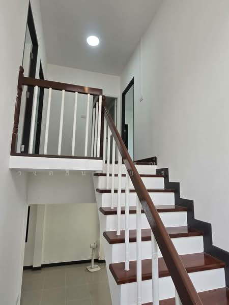Flora Ville Park City Suwinthawong, Bangkok, Suwinthawong Road, Lam Phak Chi, Nong Chok, Bangkok, 3 Bedrooms, 200 sqm, Single Detached House For Sale, by นภัสศรณ์ วงศ์สินไทยกร (นันท์), 500355480 - DDproperty.com