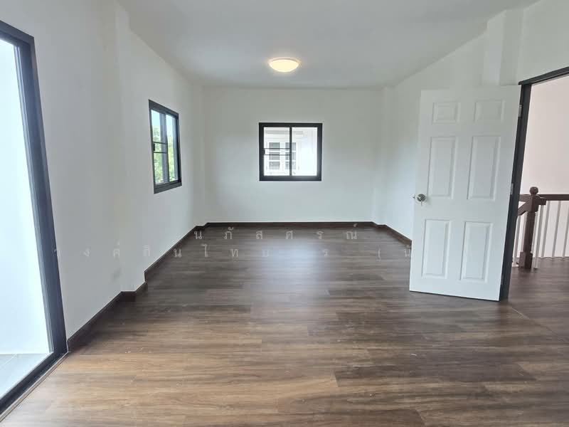 Flora Ville Park City Suwinthawong, Bangkok, Suwinthawong Road, Lam Phak Chi, Nong Chok, Bangkok, 3 Bedrooms, 200 sqm, Single Detached House For Sale, by นภัสศรณ์ วงศ์สินไทยกร (นันท์), 500355480 - DDproperty.com