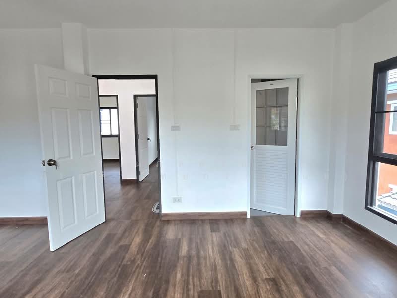 Flora Ville Park City Suwinthawong, Bangkok, Suwinthawong Road, Lam Phak Chi, Nong Chok, Bangkok, 3 Bedrooms, 200 sqm, Single Detached House For Sale, by นภัสศรณ์ วงศ์สินไทยกร (นันท์), 500355480 - DDproperty.com