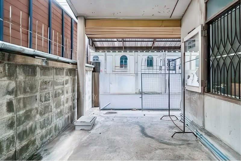 For Sale Detached House Prime Location Sukhumvit 71, 52 sq.w, Bangkok, Phra Kanong Nua, Watthana, Bangkok, 3 Bedrooms, 170 sqm, Single Detached House For Sale, by Aspire Real Estate Agency Co., Ltd., 500355523 - DDproperty.com