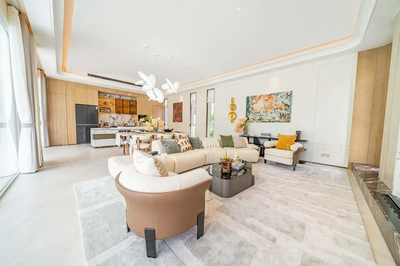 For Sale 3-Storey Luxury Pool Villa in Pattaya, Chon Buri (Pattaya), Bang Lamung, Bang Lamung (Pattaya), Chon Buri (Pattaya), 6 Bedrooms, 1,013 sqm, Villa For Sale, by Aspire Real Estate Agency Co., Ltd., 500355529 - DDproperty.com