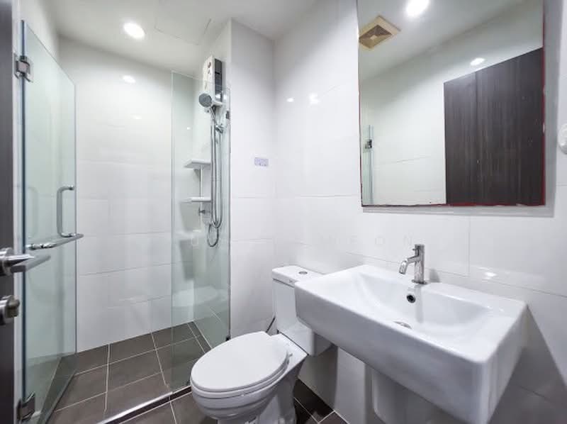 The Base Park West Sukhumvit 77, Bangkok, 11 Soi Sukhumvit 77 Sukhumvit Road, Phra Kanong Nua, Watthana, Bangkok, 2 Bedrooms, 54 sqm, Condo For Rent, by Khun Namfon, 500355549 - DDproperty.com